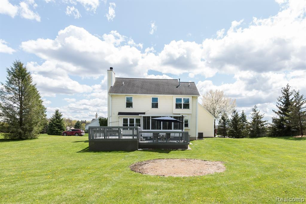 6900 RALARIC Drive, Dexter, MI 48130 — Photo 5