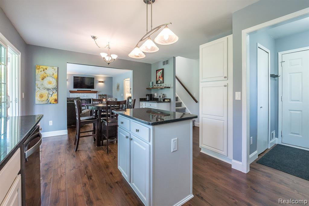 6900 RALARIC Drive, Dexter, MI 48130 — Photo 19