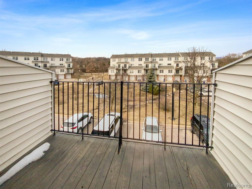 1911 LINDSAY Lane, Ann Arbor, MI 48104 — Photo 11