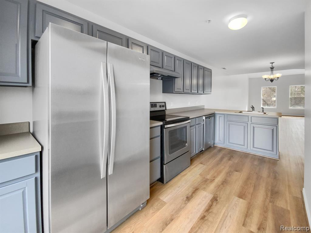 1911 LINDSAY Lane, Ann Arbor, MI 48104 — Photo 12