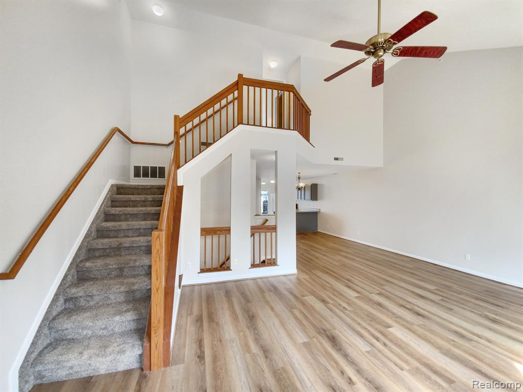 1911 LINDSAY Lane, Ann Arbor, MI 48104 — Photo 13