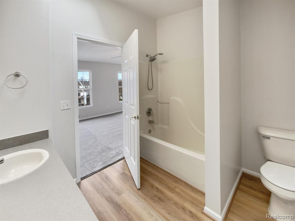 1911 LINDSAY Lane, Ann Arbor, MI 48104 — Photo 17