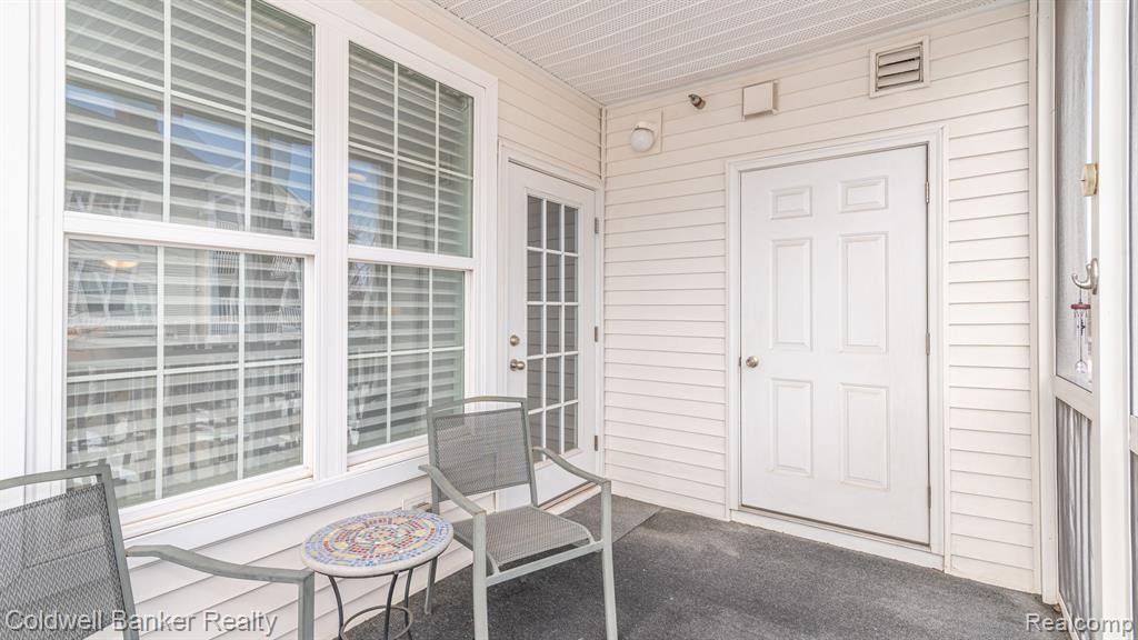 960 W SUMMERFIELD GLEN Circle, Ann Arbor, MI 48103 — Photo 30