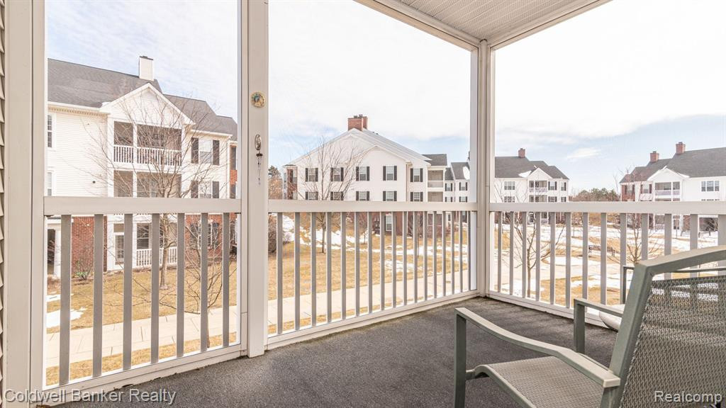 960 W SUMMERFIELD GLEN Circle, Ann Arbor, MI 48103 — Photo 31