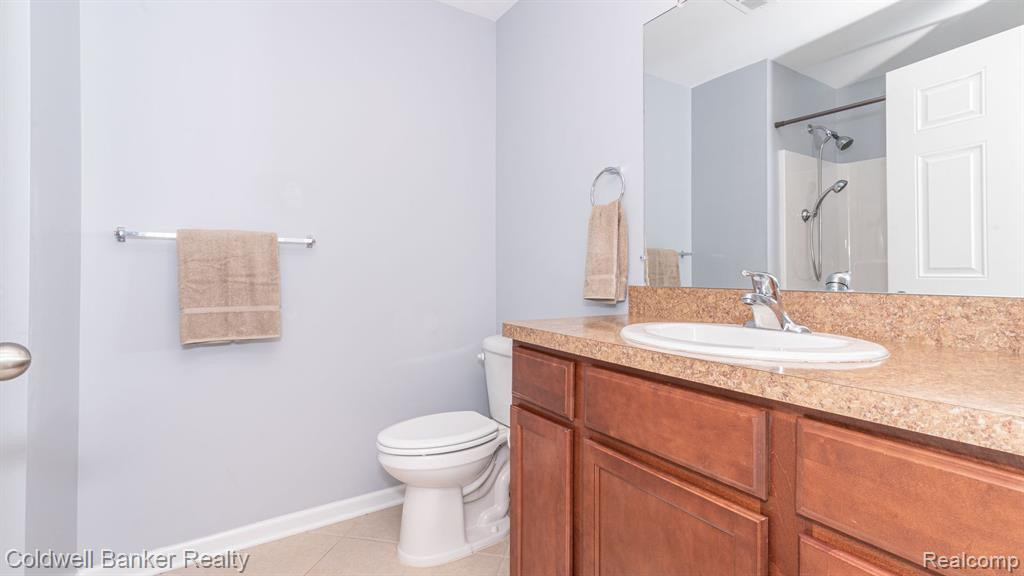 960 W SUMMERFIELD GLEN Circle, Ann Arbor, MI 48103 — Photo 37