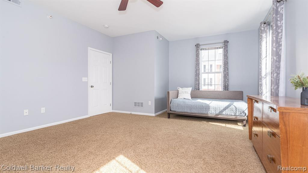 960 W SUMMERFIELD GLEN Circle, Ann Arbor, MI 48103 — Photo 42