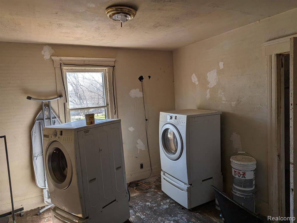 3706 FARNSWORTH Street, Detroit, MI, 48211