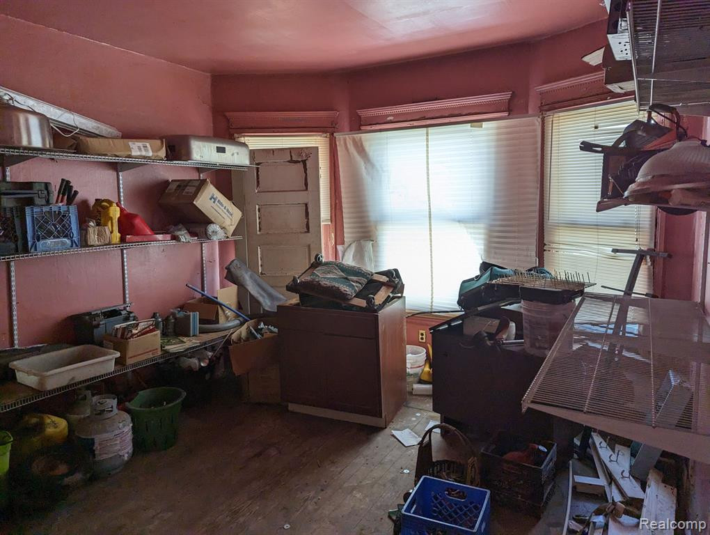 3706 FARNSWORTH Street, Detroit, MI, 48211