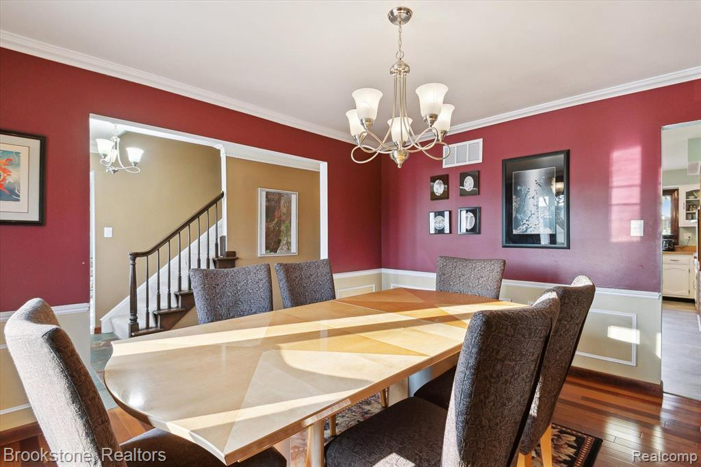 16880 DUNDALK Court, Northville, MI 48168 — Photo 16