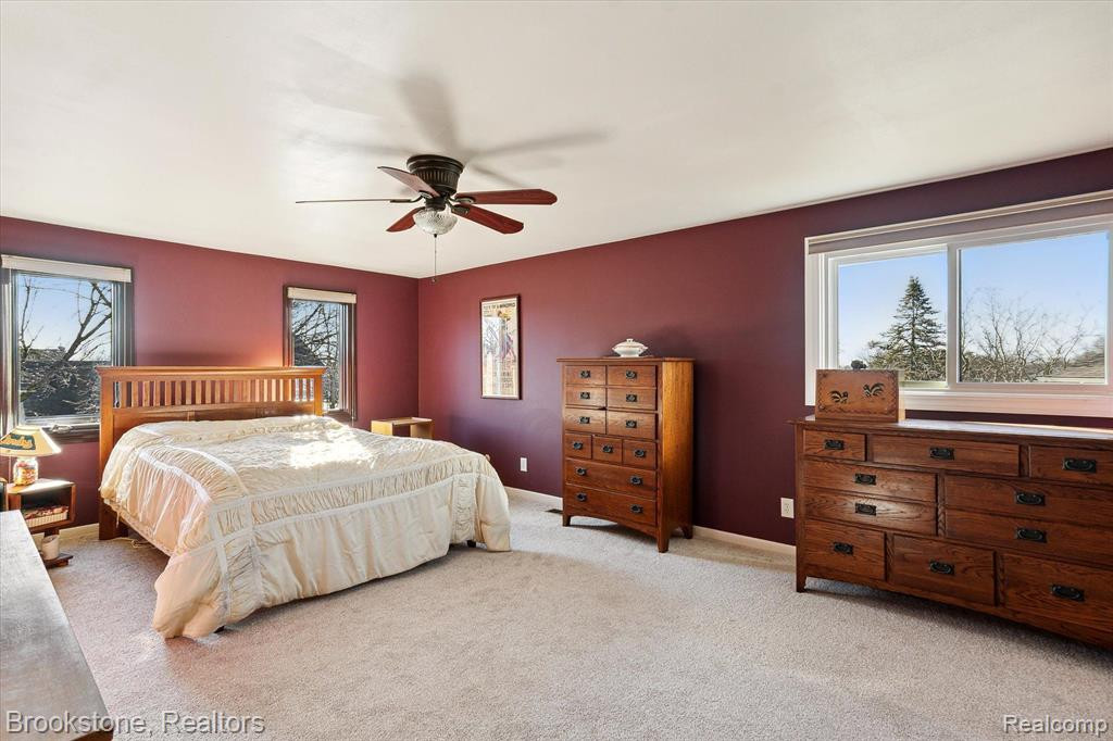 16880 DUNDALK Court, Northville, MI 48168 — Photo 21