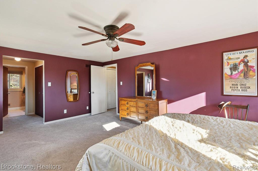 16880 DUNDALK Court, Northville, MI 48168 — Photo 23