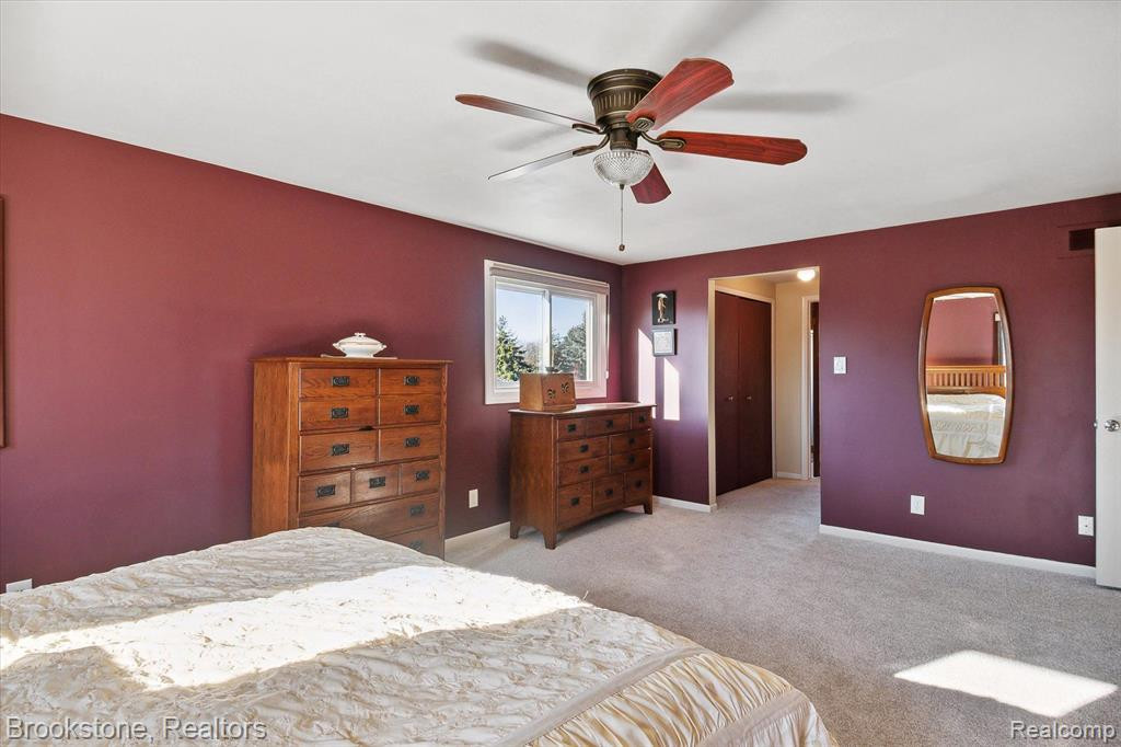 16880 DUNDALK Court, Northville, MI 48168 — Photo 24