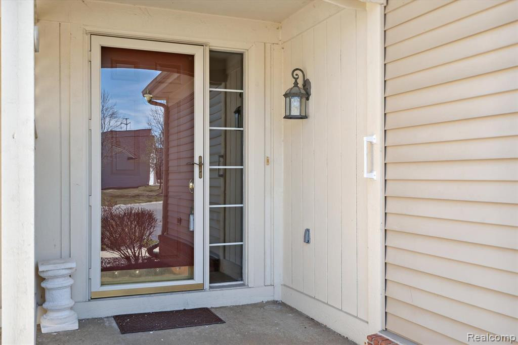 445 LILLY VIEW, Howell, MI 48843 — Photo 5