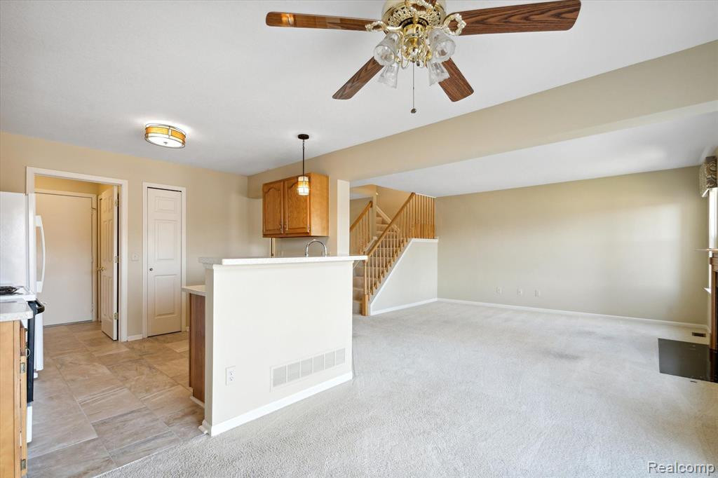 445 LILLY VIEW, Howell, MI 48843 — Photo 10
