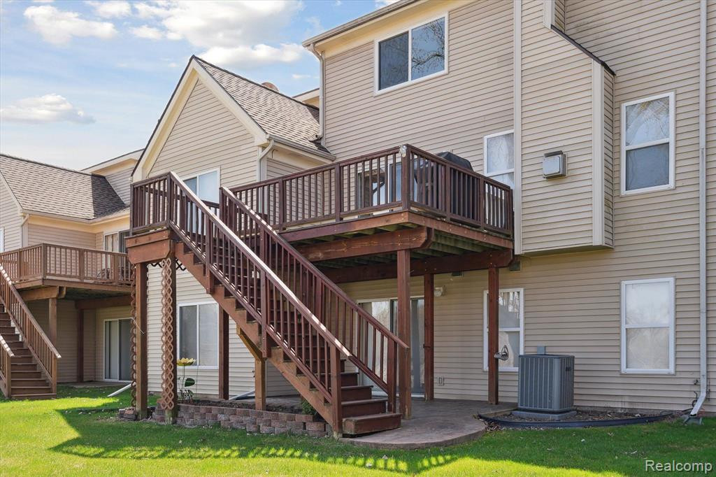 445 LILLY VIEW, Howell, MI 48843 — Photo 46
