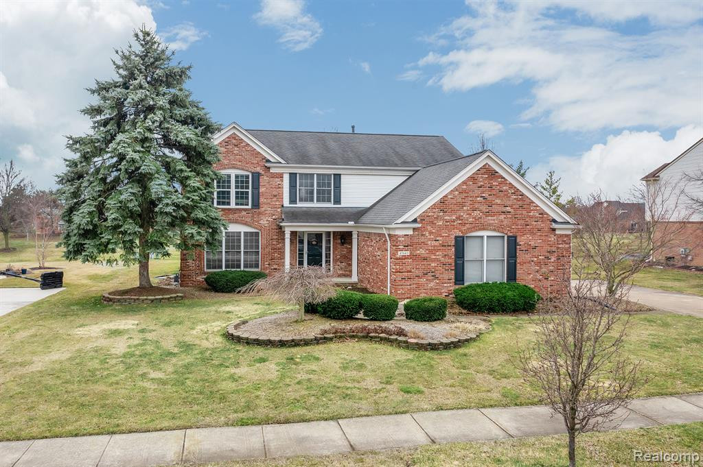 47643 ASHFORD Drive S, Canton, MI 48188 — Photo 4