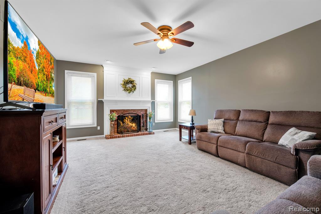 47643 ASHFORD Drive S, Canton, MI 48188 — Photo 11