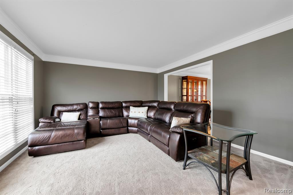 47643 ASHFORD Drive S, Canton, MI 48188 — Photo 15
