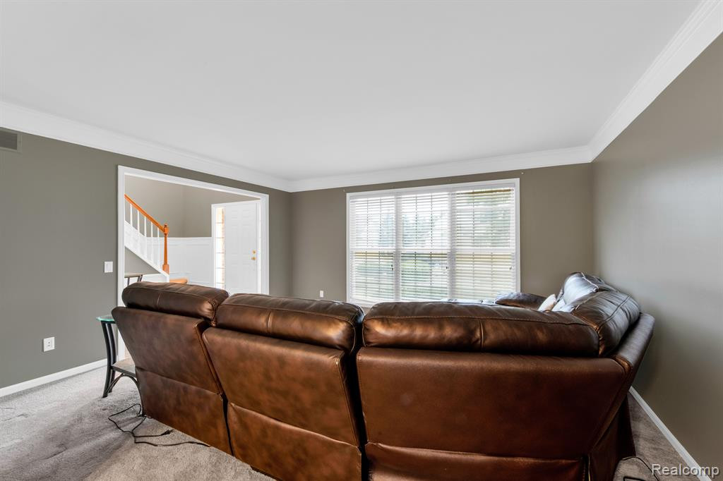 47643 ASHFORD Drive S, Canton, MI 48188 — Photo 16