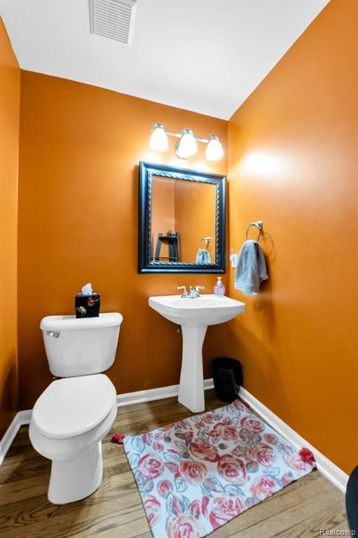 47643 ASHFORD Drive S, Canton, MI 48188 — Photo 17