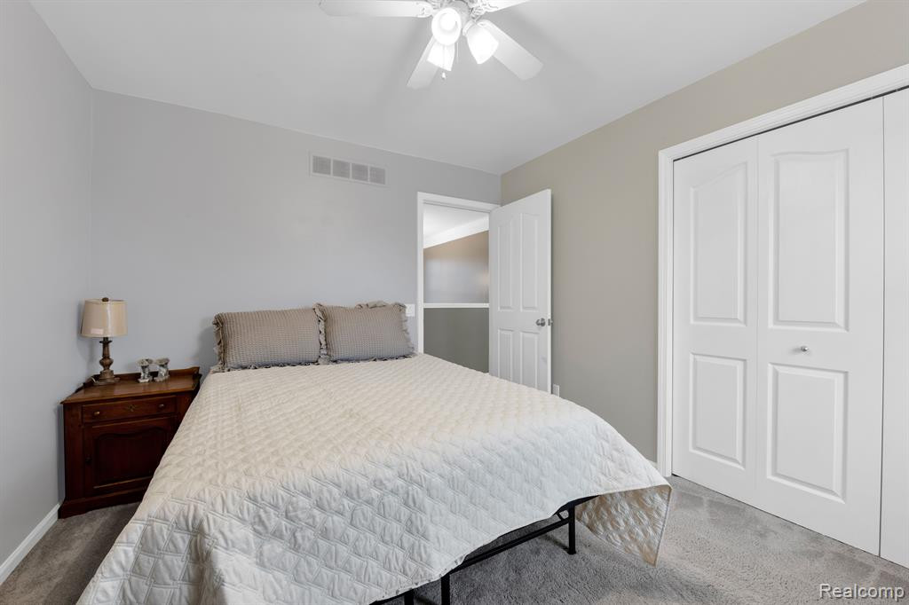 47643 ASHFORD Drive S, Canton, MI 48188 — Photo 24