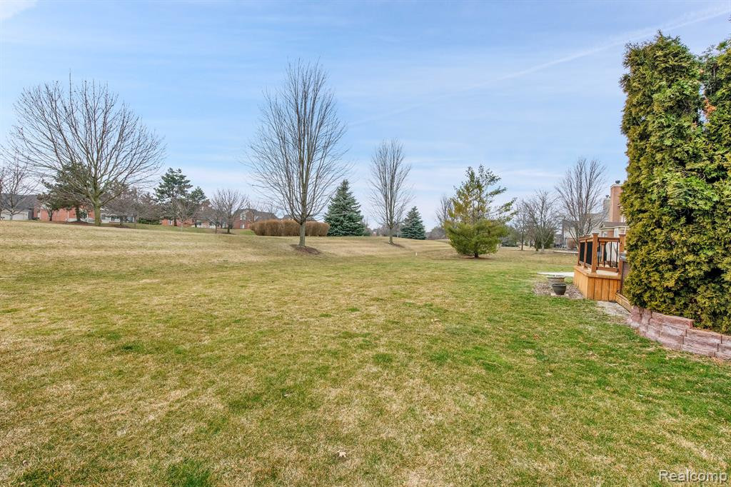 47643 ASHFORD Drive S, Canton, MI 48188 — Photo 43