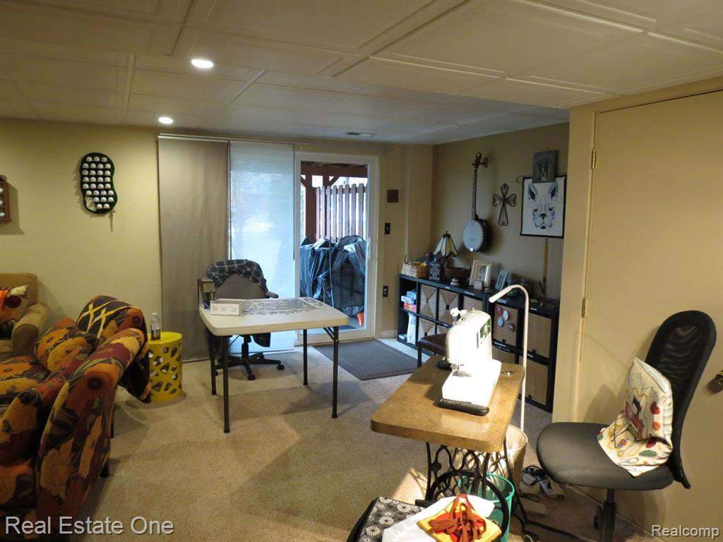 940 WOODRIDGE HILLS Drive, Brighton, MI 48116 — Photo 21