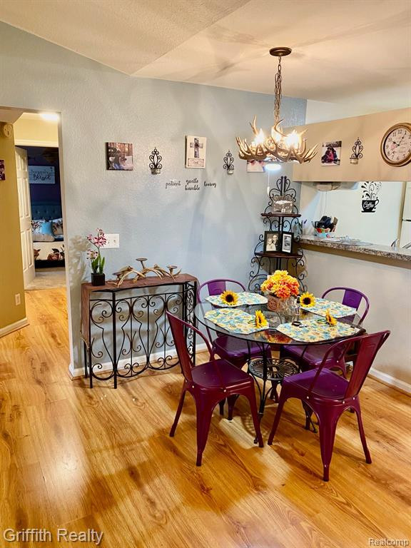 618 CURZON Court, 201, Howell, MI 48843 — Photo 24