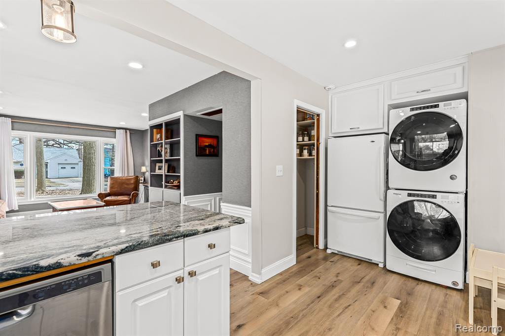 2364 YOST Boulevard, Ann Arbor, MI 48104 — Photo 12