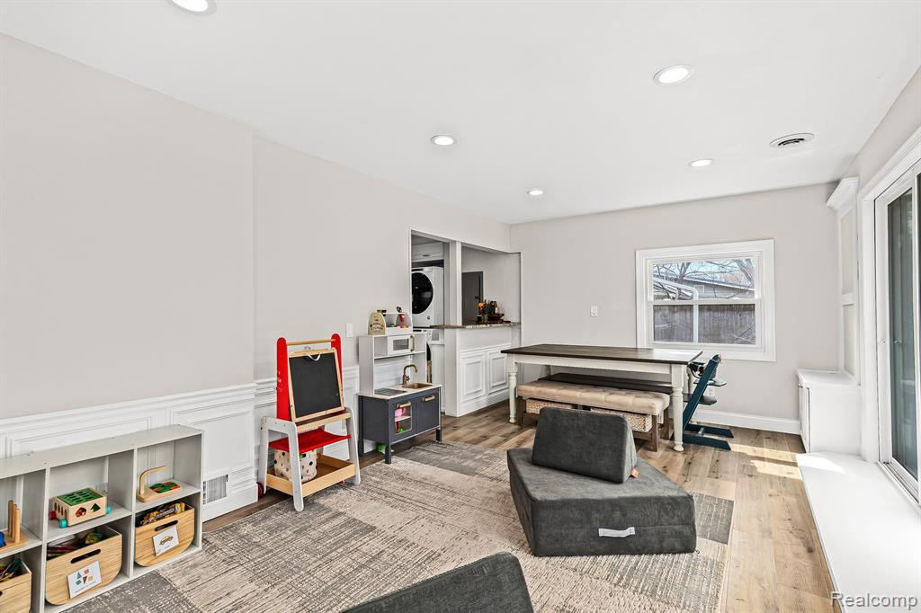 2364 YOST Boulevard, Ann Arbor, MI 48104 — Photo 15