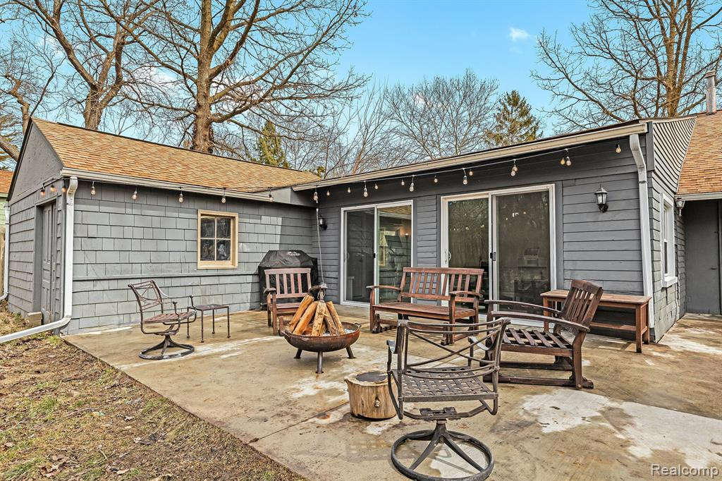 2364 YOST Boulevard, Ann Arbor, MI 48104 — Photo 25