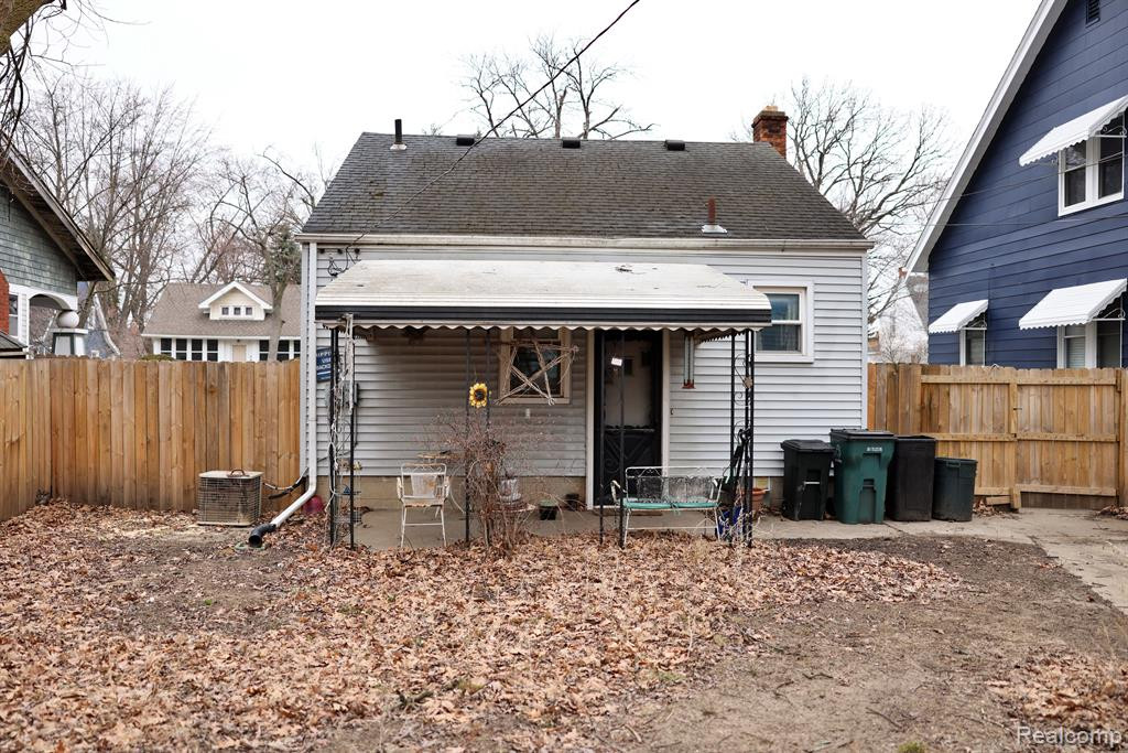 531 ALBANY Street, Ferndale, MI 48220 — Photo 19