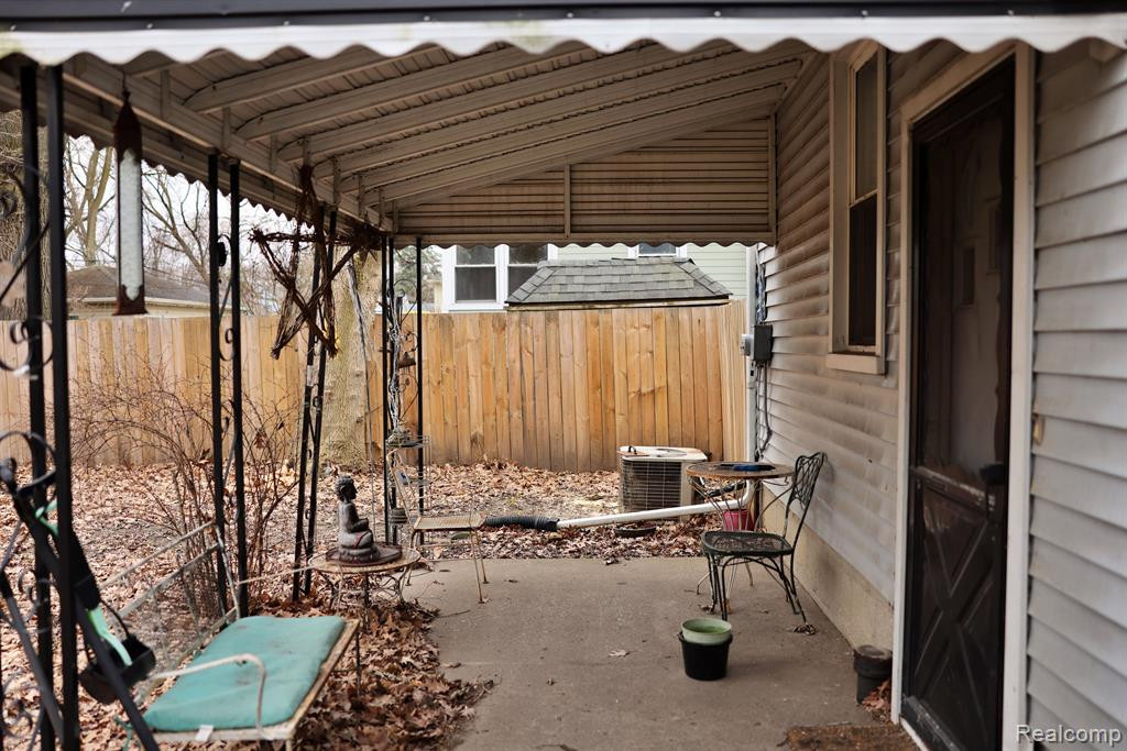 531 ALBANY Street, Ferndale, MI 48220 — Photo 25