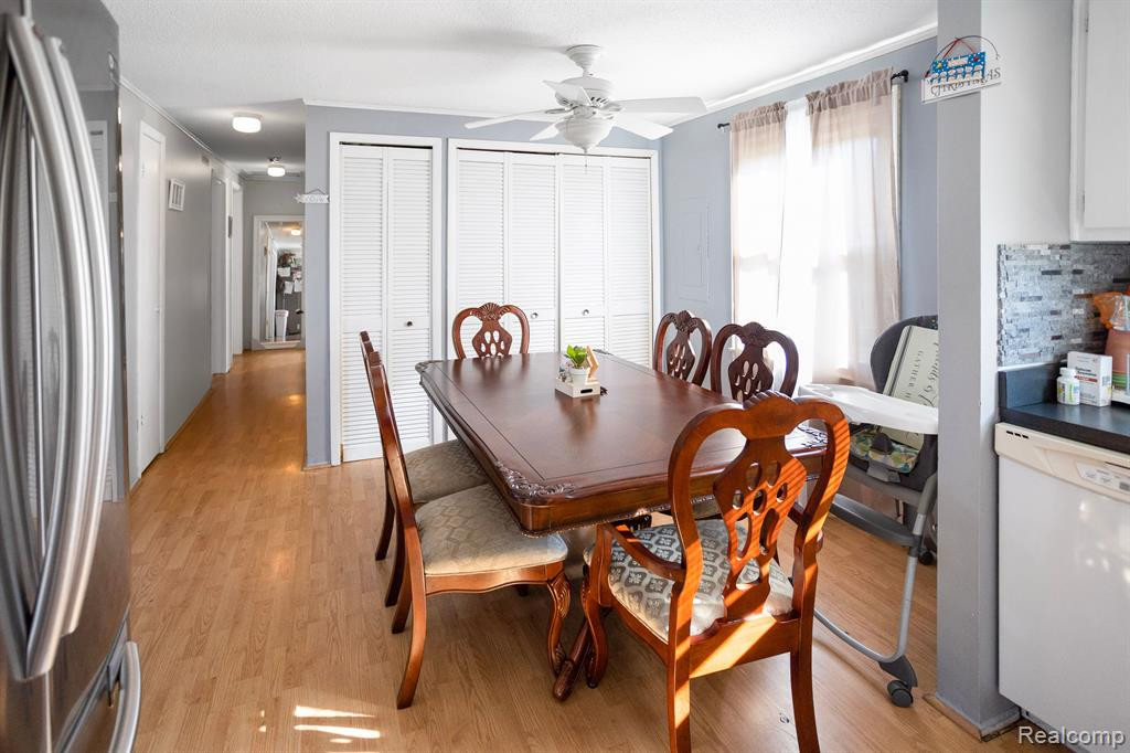 208 S LESTER Street, Capac, MI 48014 — Photo 14