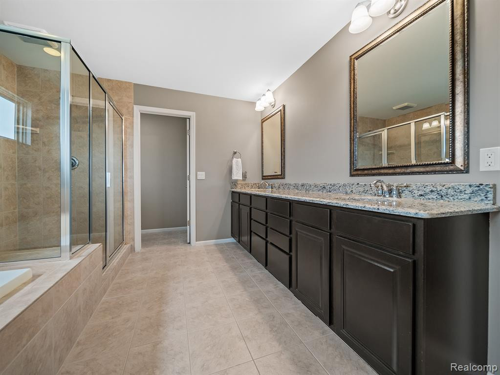 52383 FERNDALE Drive, Northville, MI 48167 — Photo 31