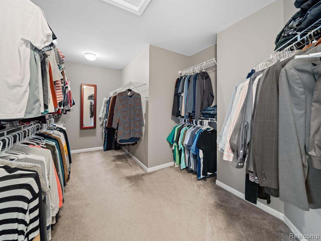 52383 FERNDALE Drive, Northville, MI 48167 — Photo 33