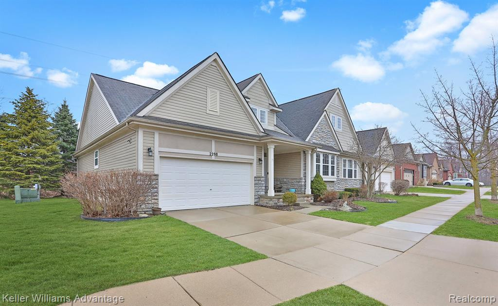 2298 CALIBOUGE, Commerce Twp, MI 48382 — Photo 3