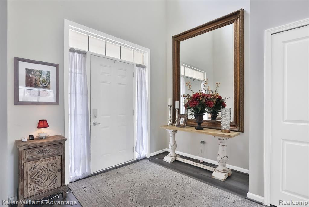 2298 CALIBOUGE, Commerce Twp, MI 48382 — Photo 5
