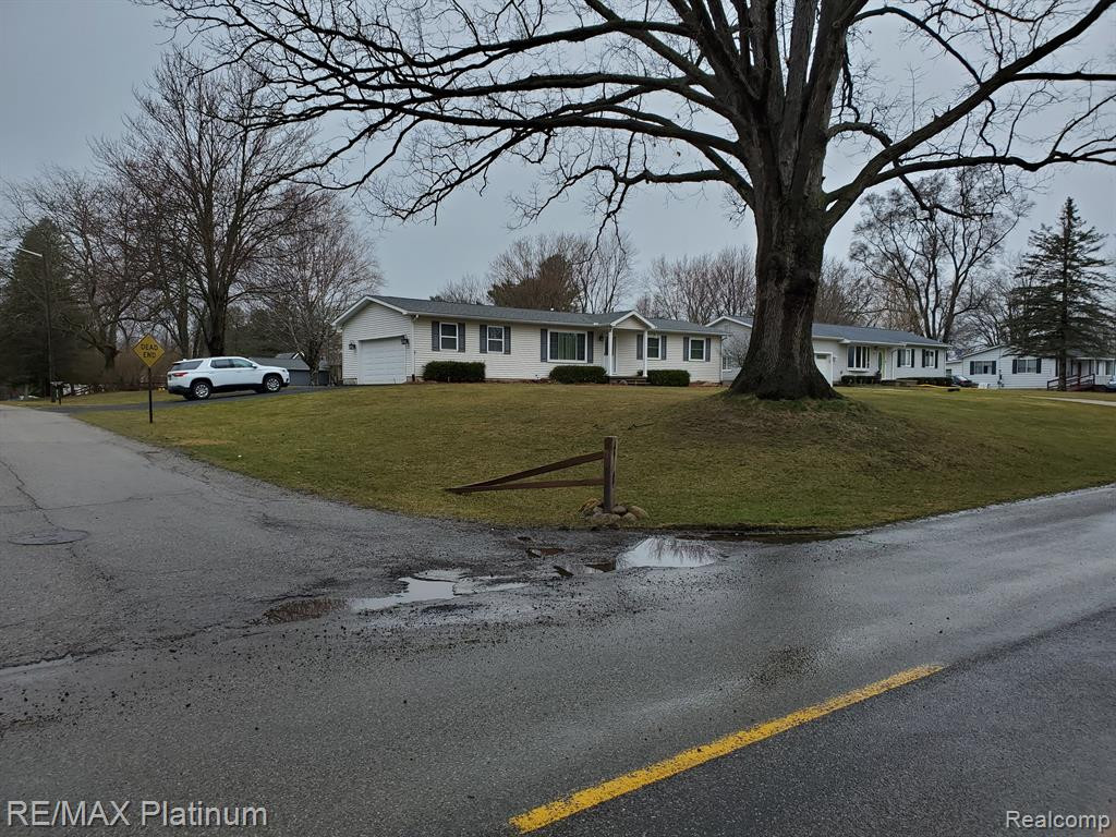 2757 GRAMER Road, Webberville, MI 48892 — Photo 9