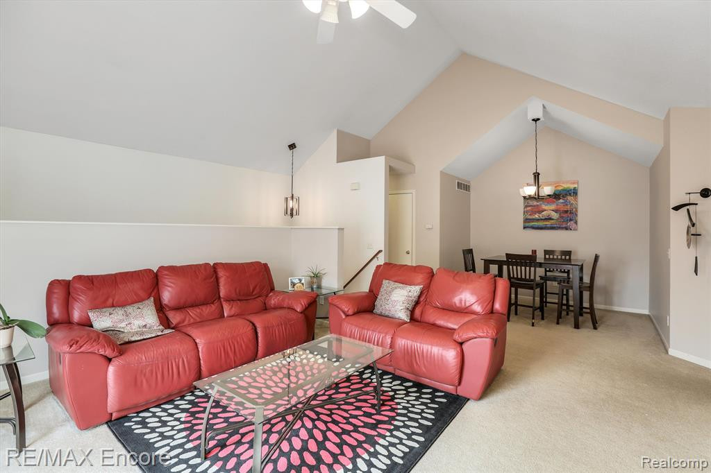 322 MARIGOLD Circle, Westland, MI — Photo 11