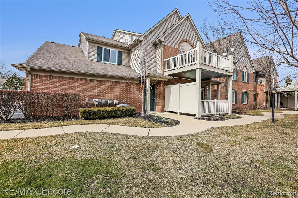 322 MARIGOLD Circle, Westland, MI — Photo 18
