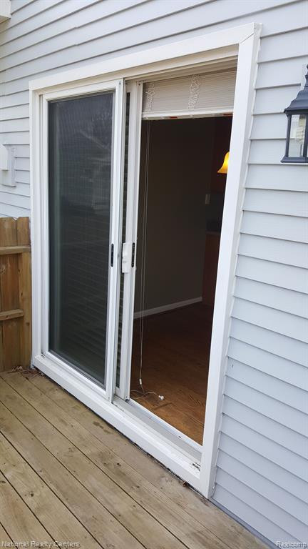 23670 N ROCKLEDGE, 235, Novi, MI — Photo 10