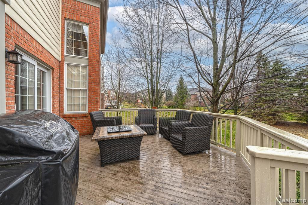 44408 WHITE PINE Circle W, Northville, MI 48168 — Photo 38
