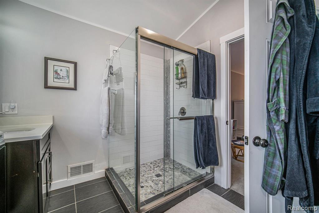 8050 Jack Pine Drive, Ypsilanti, MI 48197 — Photo 23