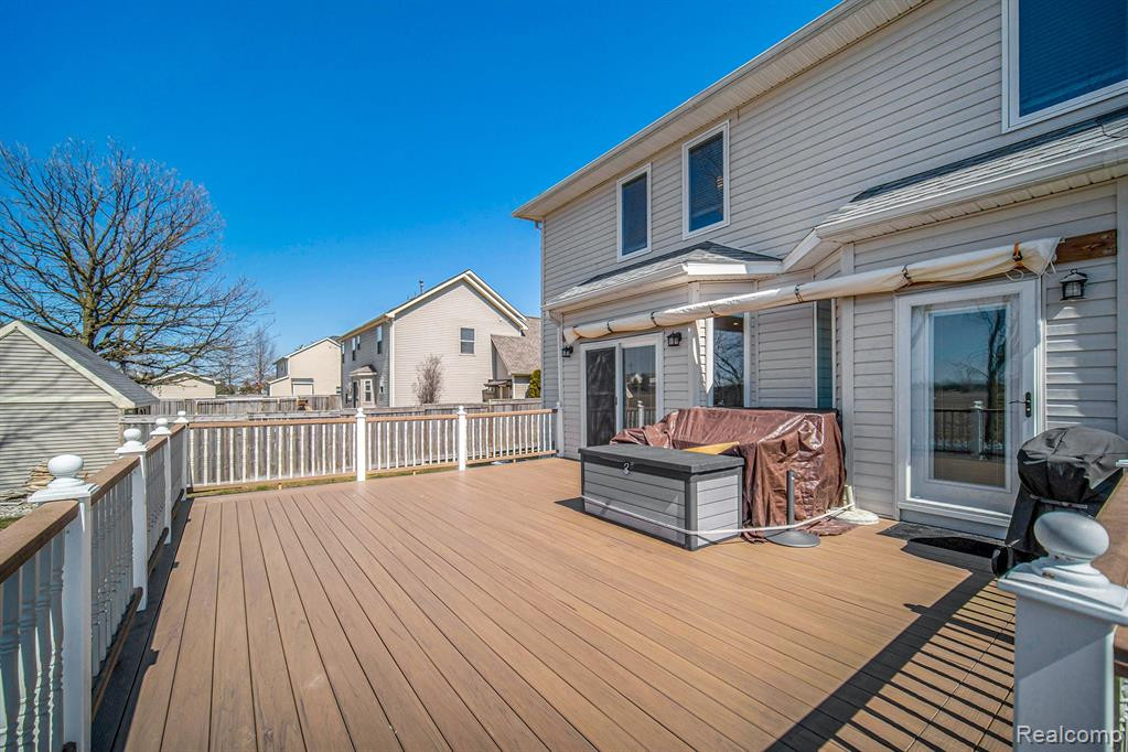 8050 Jack Pine Drive, Ypsilanti, MI 48197 — Photo 39