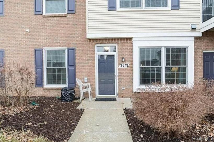 3413 KNEELAND Circle, Howell, MI 48843 — front exterior