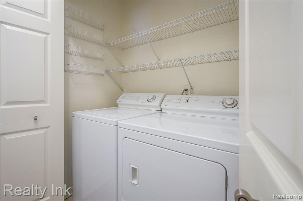 11841 SYCAMORE Drive, 37, Plymouth, MI 48170 — Photo 11
