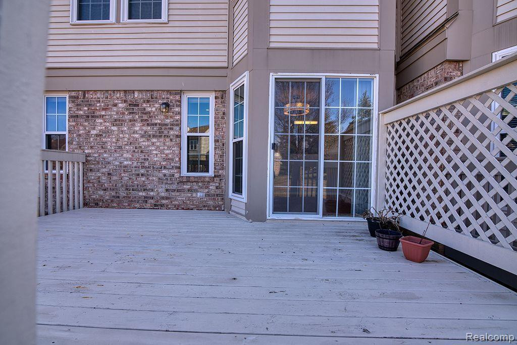 4390 HUNTERS Circle E, Canton, MI 48188 — Photo 42