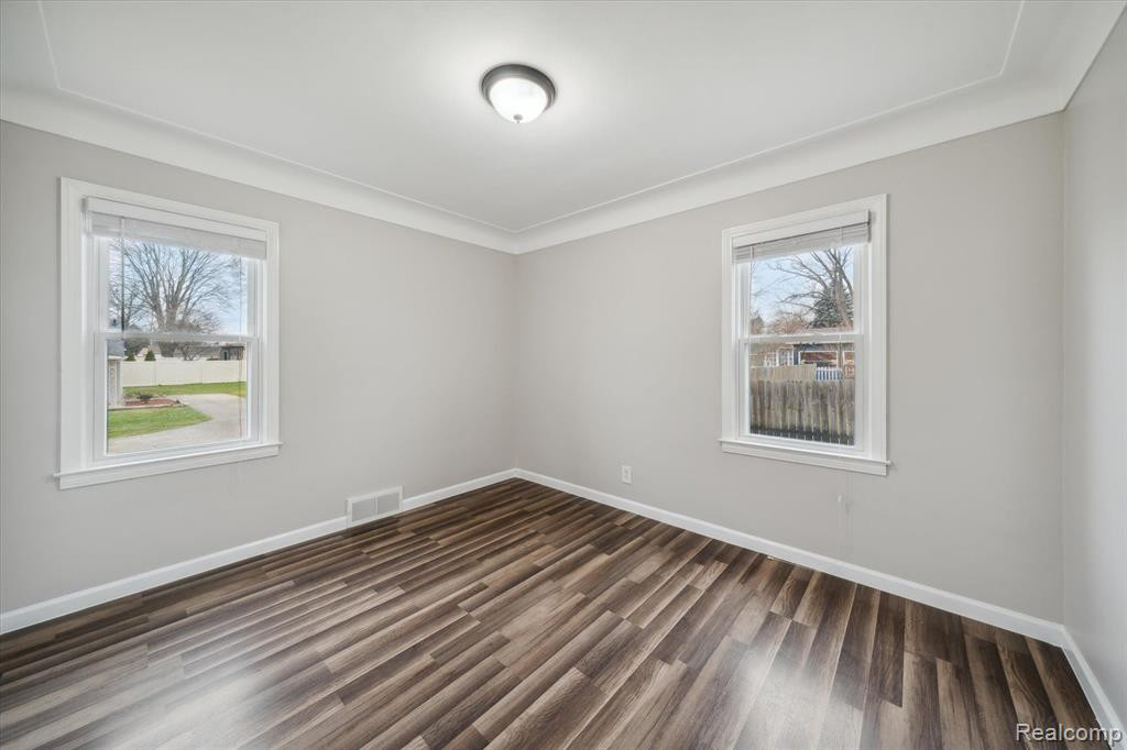 4430 CHICAGO Road, Warren, MI 48092 — Photo 12