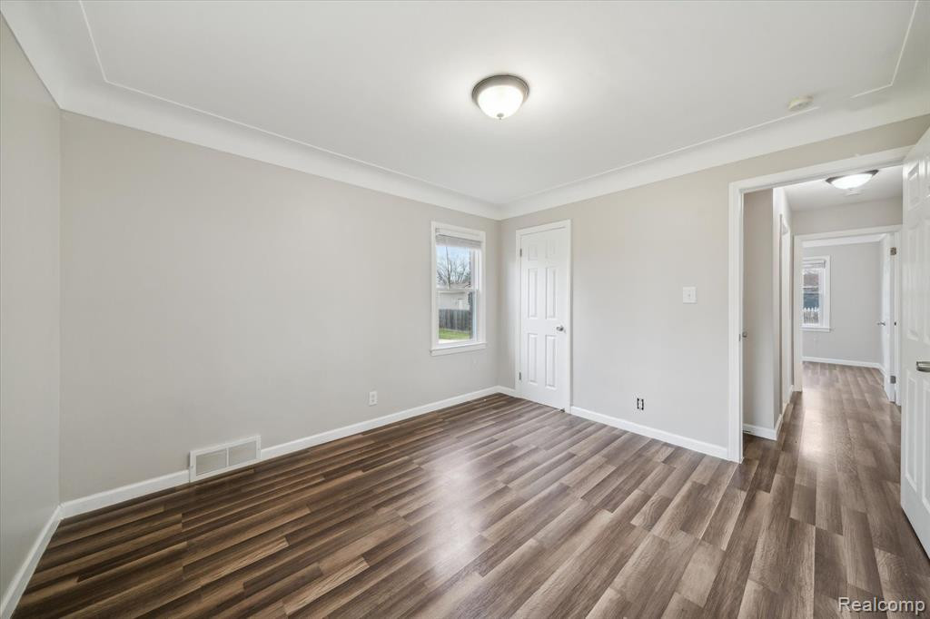4430 CHICAGO Road, Warren, MI 48092 — Photo 16